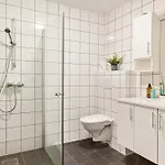Δωμάτια σε οικογενειακή κατοικία Floyen - Private With The Location In