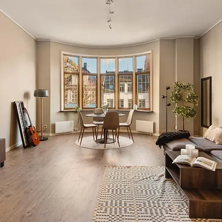 Проживание в семье Floyen - Private With The Location In *